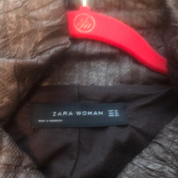 Zara Light Weight Jacket - Picture 5 of 6